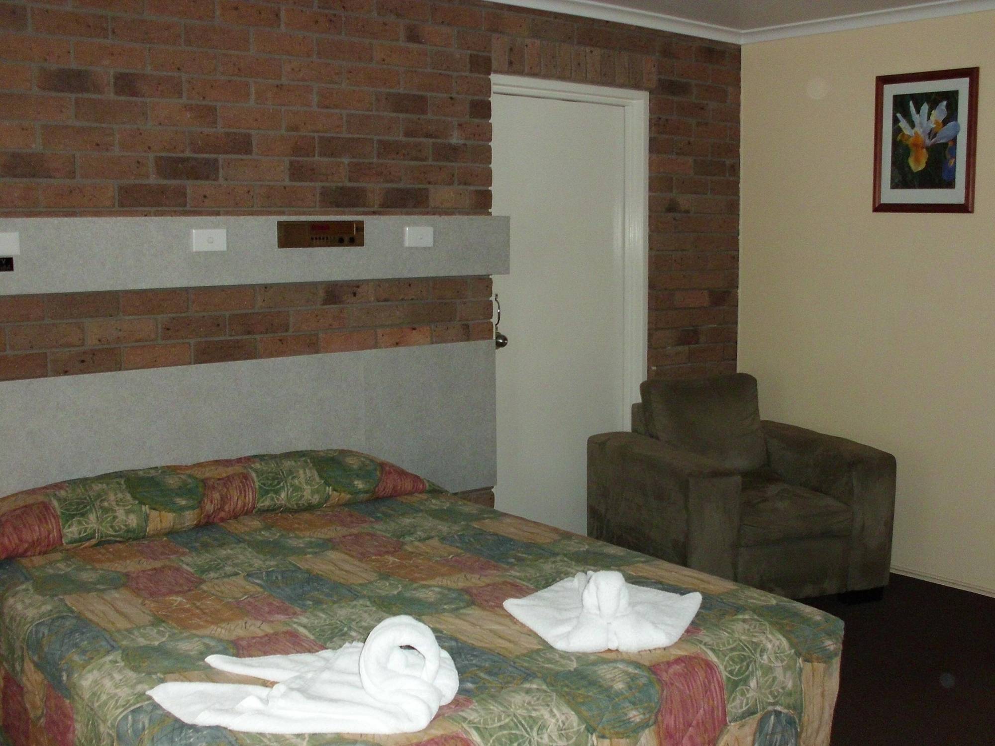 True Blue Motor Inn Rockhampton Esterno foto