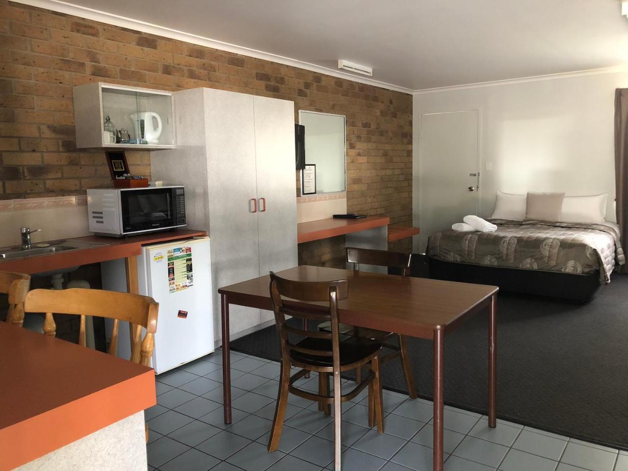 True Blue Motor Inn Rockhampton Esterno foto