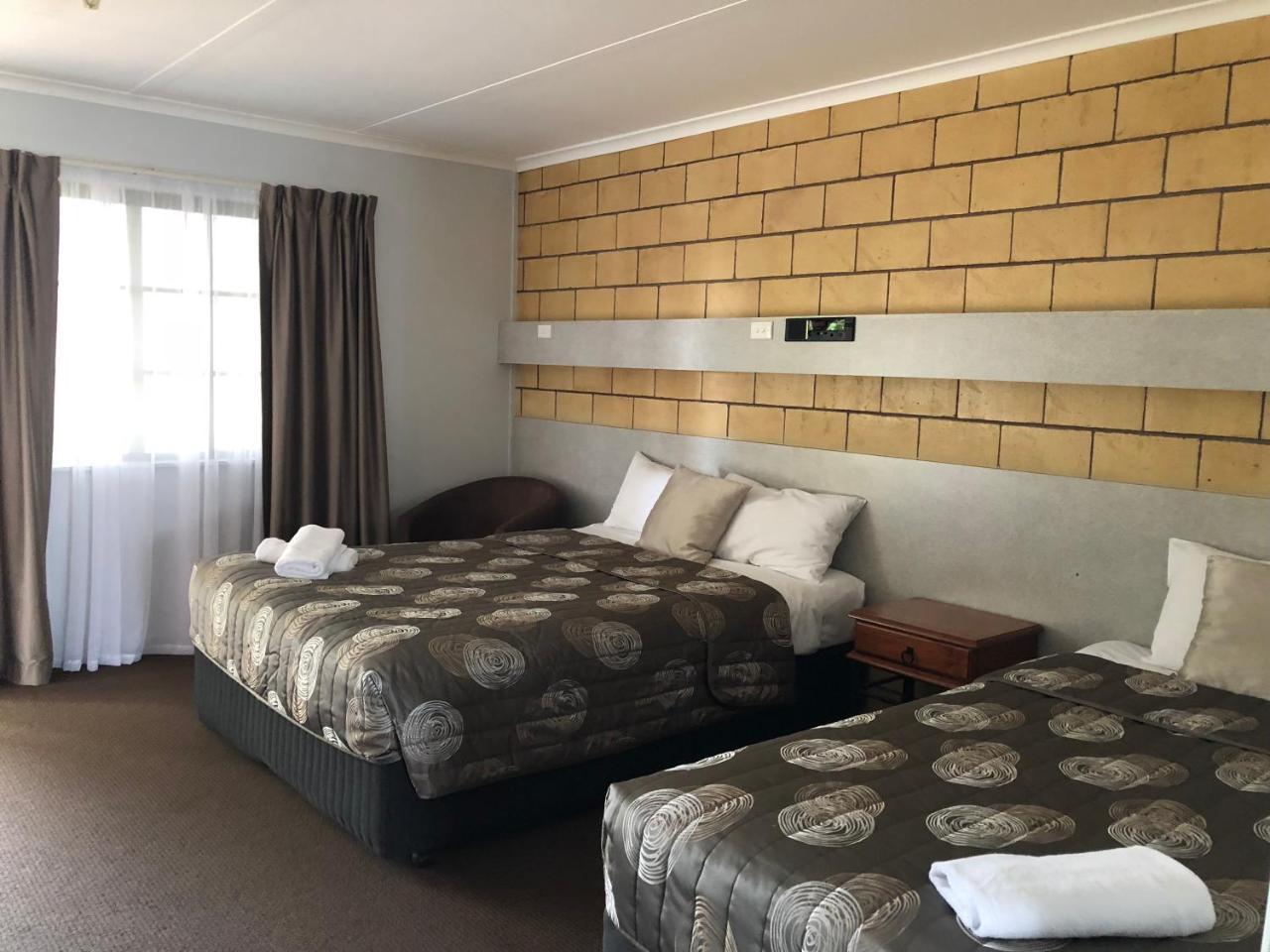 True Blue Motor Inn Rockhampton Esterno foto